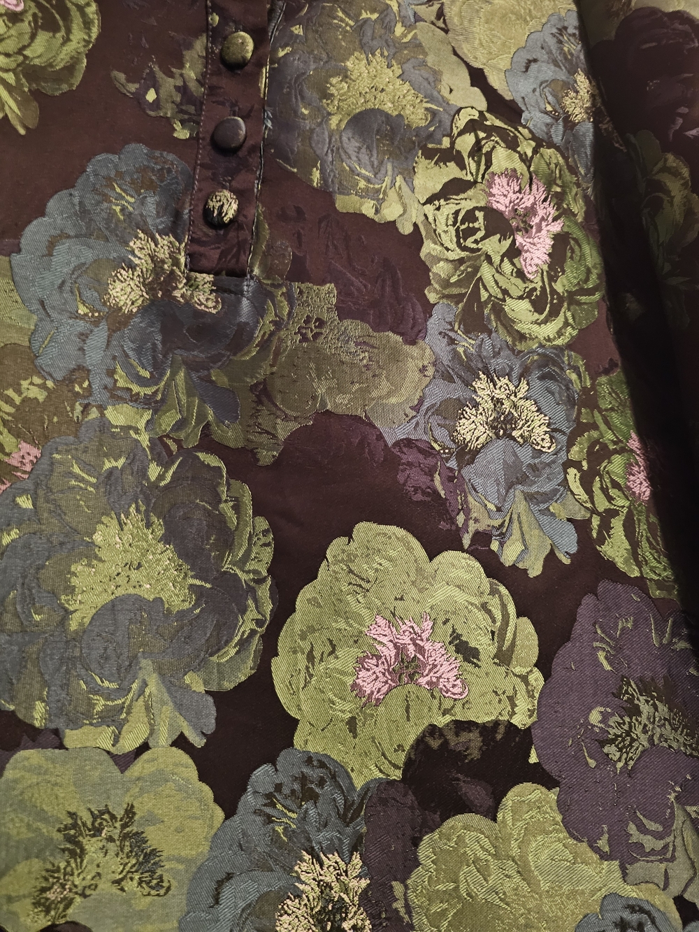 Boutique Green Floral Jacquard Puff-Sleeve Midi Dress - Picture 8 of 13